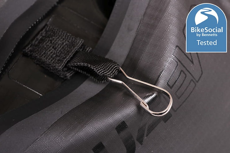 Oxford Aqua Evo motorcycle rucksack review OL686_06
