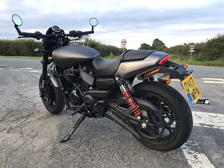 2017_Harley Davidson Street Rod