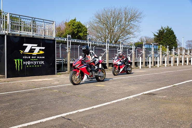 2017 and 2016 Fireblade SP take on the TT
