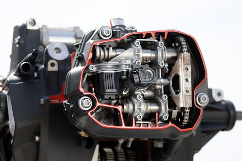 2024 BMW R1300GS vs 2023 BMW R1250GS Review Details Spec Price Speed Performance_10