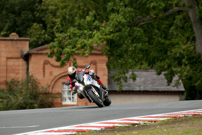 Aprilia RSV4 1100 Factory vs. BMW S1000RR Review