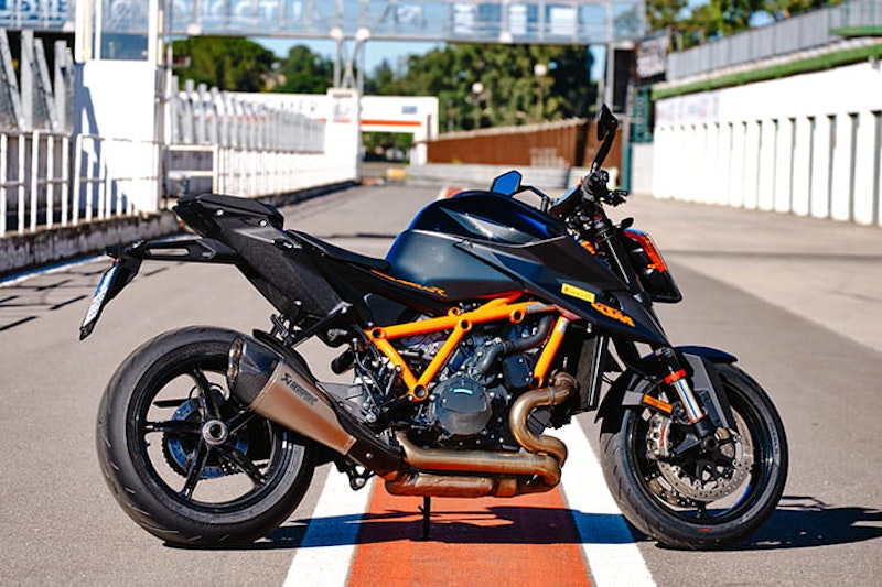 Five of the most powerful unfaired production bikes ever made go head-to-head on road and track in this ultimate 2020 super naked group test. Which will come out on top?