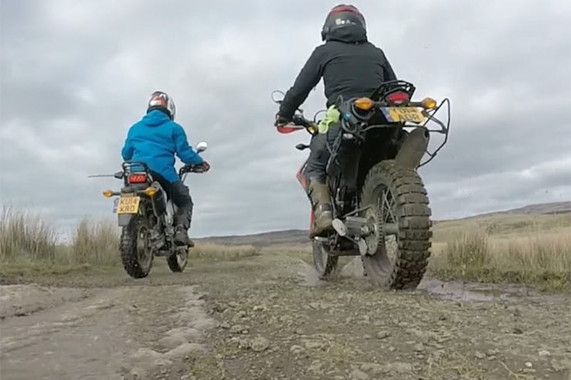 perfect-trail-bike-grom-msx-husband-wife-adventure