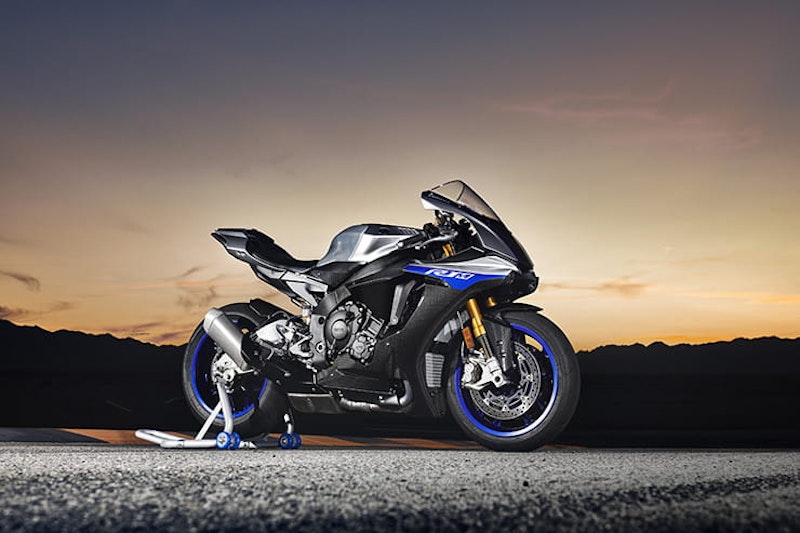 2018 Yamaha R1 and R1M