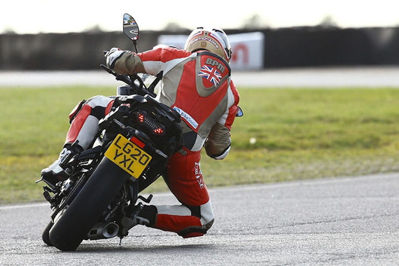 Which style of bike is best in the bends_04