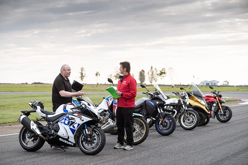 Which style of bike is best in the bends_09