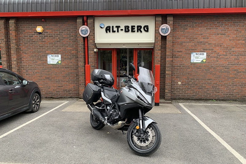 2022 Honda NT1100 long termer part three (4)