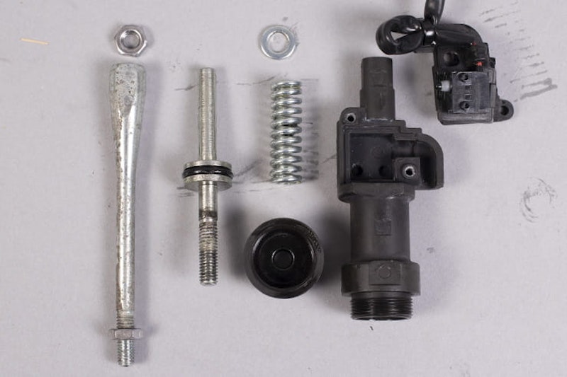 Motorcycle quickshifters: Are they safe, how do they work?