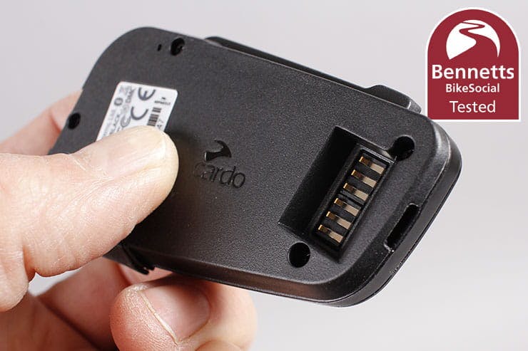 Tested: Cardo Packtalk Bold / Black motorcycle intercom review