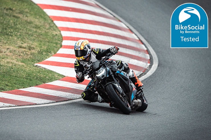 Bridgestone Battlax Hypersport S23 tyre review_21