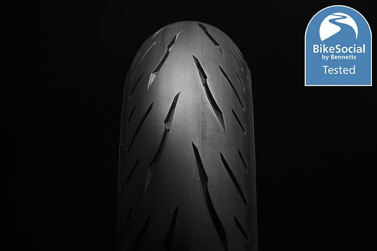 BATTLAX HYPERSPORT S23R – Pneumatico Posteriore Bridgestone 190/55ZR17 75W Per Moto Sportive