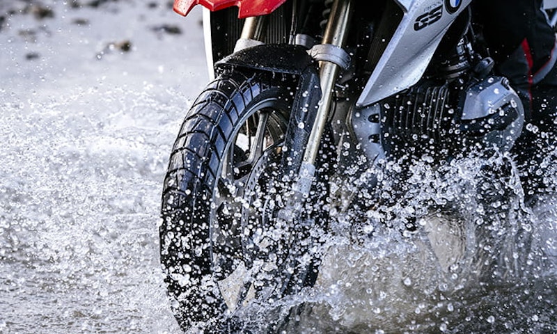 Tested: Metzeler Karoo Street adventure tyre review