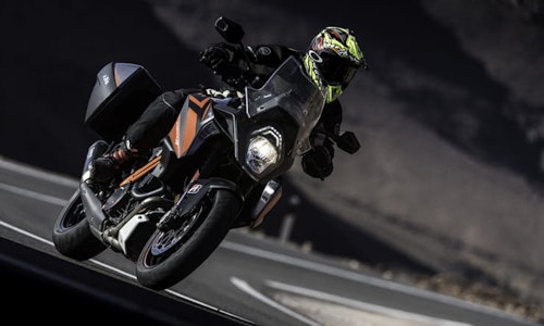 Tested: Bridgestone Battlax T31 & A41 tyre review
