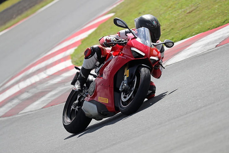 Tested: Pirelli Diablo Rosso Corsa II review