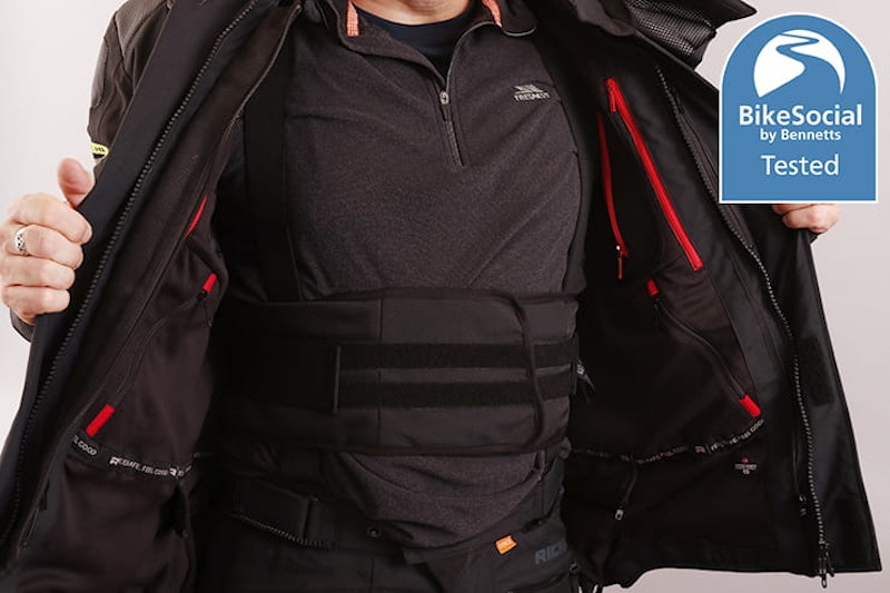 Richa Armada review motorcycle waterproof_05