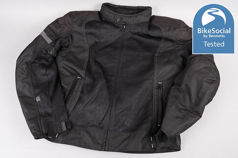 Spada Alberta review layered motorcycle kit_01
