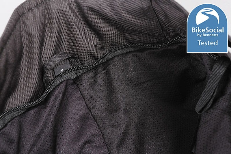 Spada Alberta review layered motorcycle kit_22