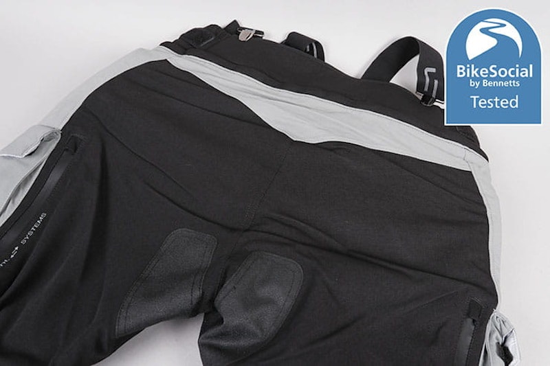 Lindstrands Sunne review motorcycle textiles waterproof_27