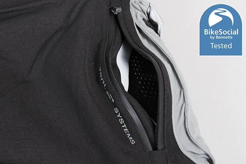 Lindstrands Sunne review motorcycle textiles waterproof_28
