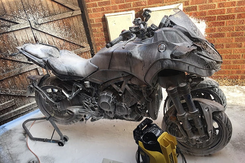 Life with a Yamaha Niken | Economy, servicing and pillion comfort