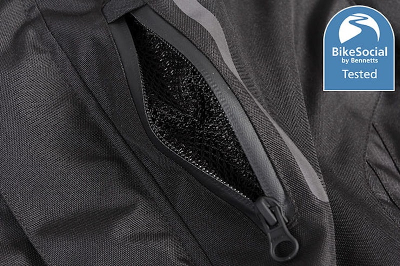 RST Axoim Airbag Jacket Review_003