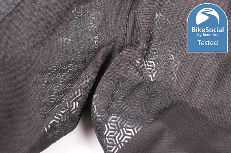 FLM 3 touring motorcycle textiles review_39