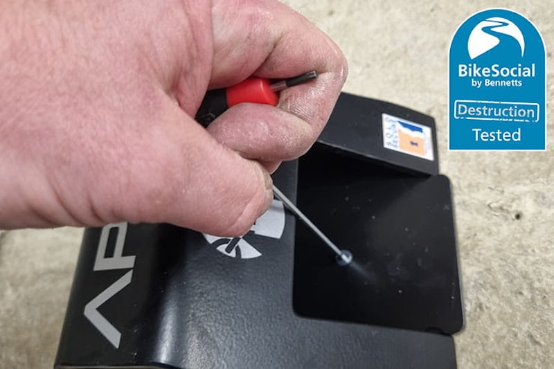 apex pro ground anchor review image4security_24