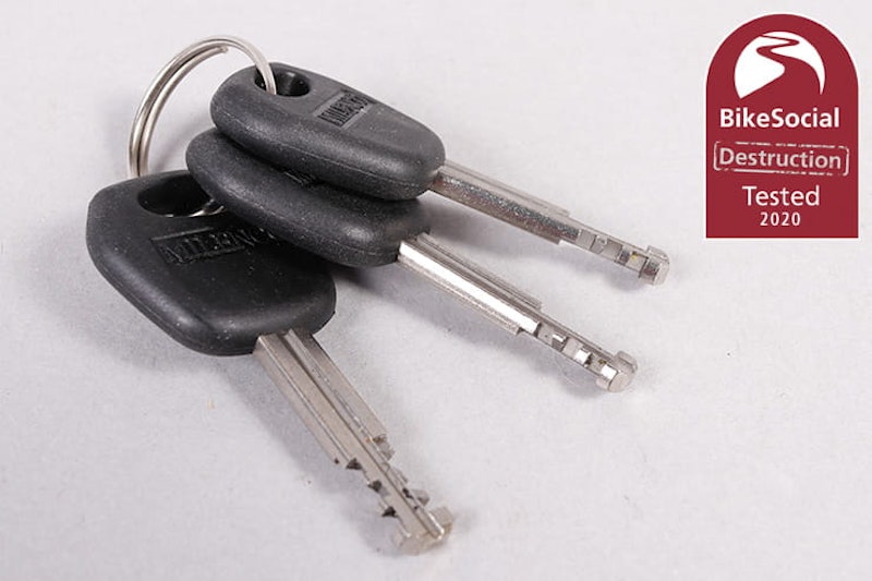 The Milenco Snaefell lock and 22mm chain joins the very best high security motorcycle chains and locks; can this beat Pragmasis, Squire, Almax and Oxford?