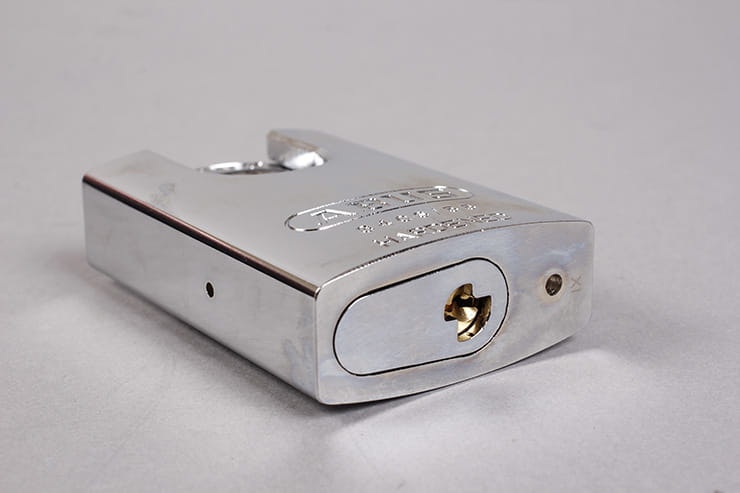 Abus Platinum Chain 34 keyhole