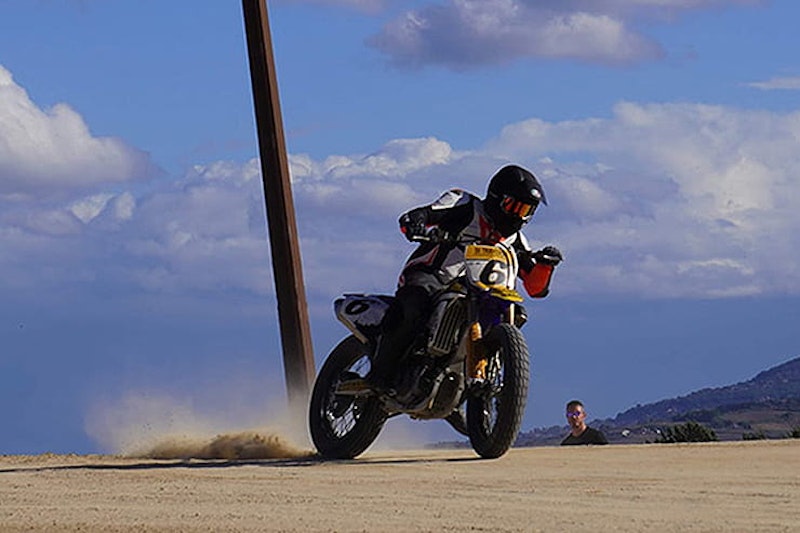 Riding with VR46 Valentino Rossi with Dainese_01