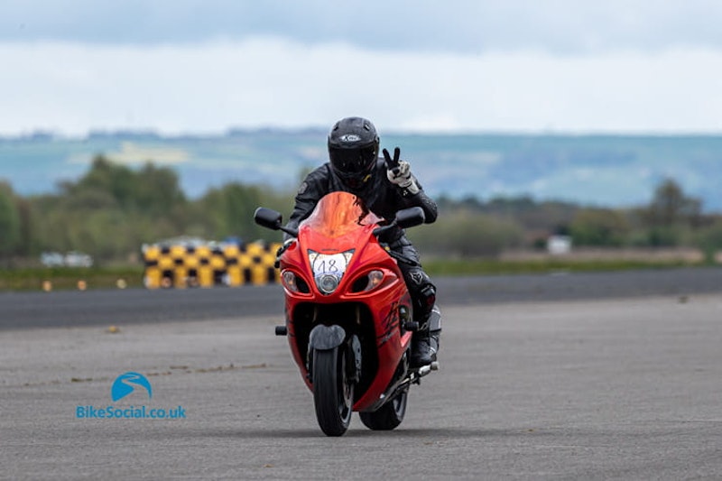 BikeSocial Busa Bonanza Elvington Straighliners_07