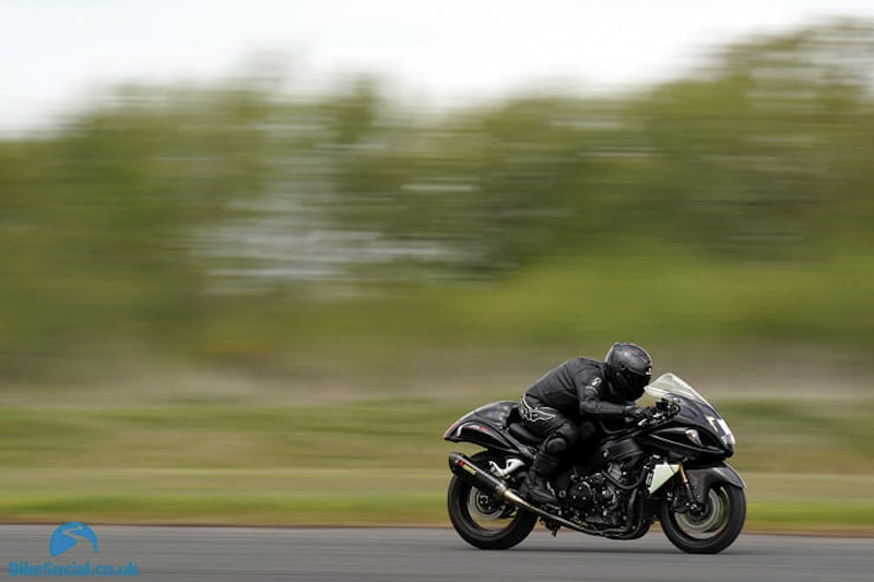 BikeSocial Busa Bonanza Elvington Straighliners_10