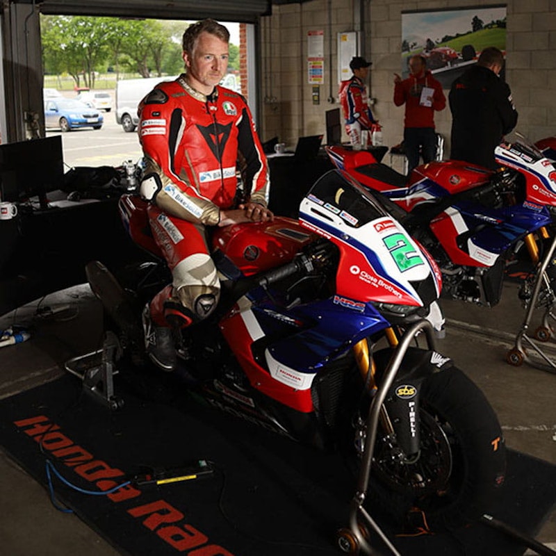 Honda Fireblade Road Superstock Superbike Comparison_255