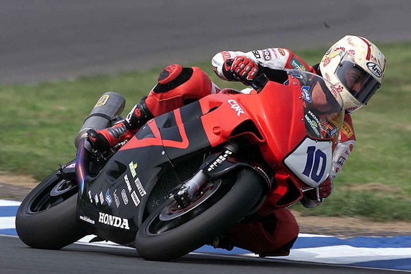 John McGuinness WSS replica CBR600RR_14