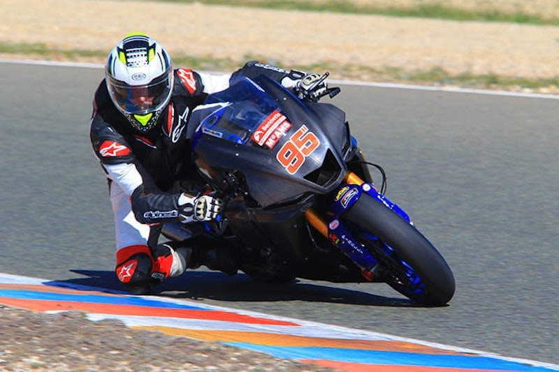 We look at the speed difference between a road-going 2020 Yamaha YZF-R1 and the 2020 McAMS Yamaha R1 to be raced in the Bennetts BSB Championship