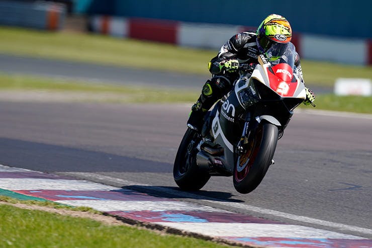 Chris Walker returns to World stage with Kawasaki
