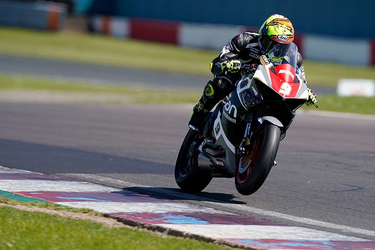 Walker returns to World stage with Kawasaki_06
