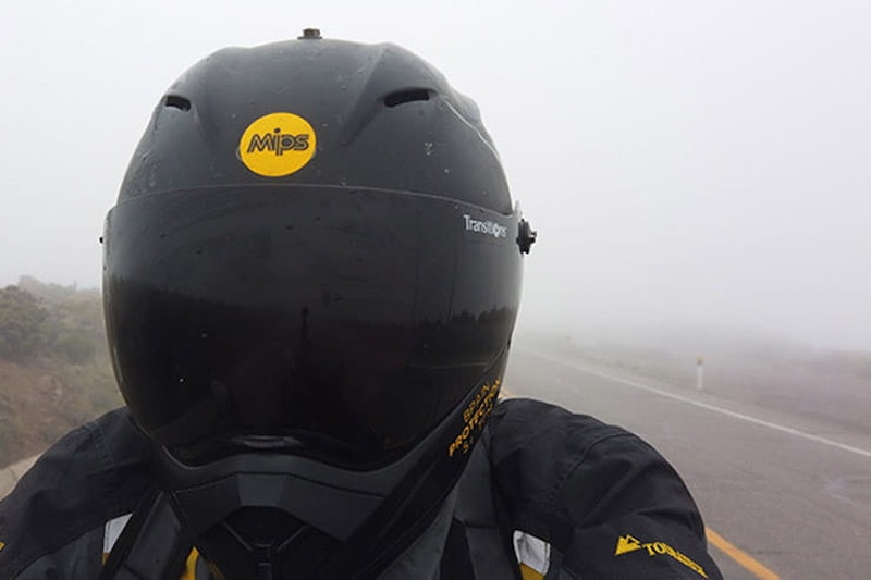 Around the world lap record holder, Nick Sanders, choses his favourite ten roads to ride on and there’s Google Maps links too