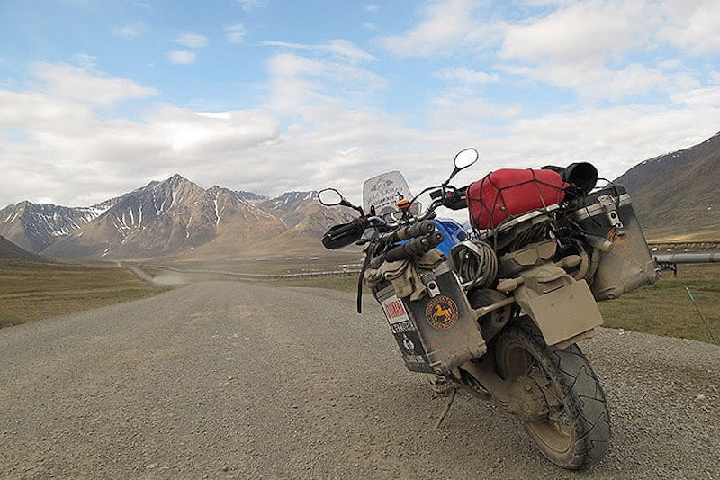Around the world lap record holder, Nick Sanders, choses his favourite ten roads to ride on and there’s Google Maps links too