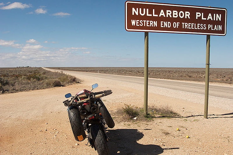 Around the world lap record holder, Nick Sanders, choses his favourite ten roads to ride on and there’s Google Maps links too