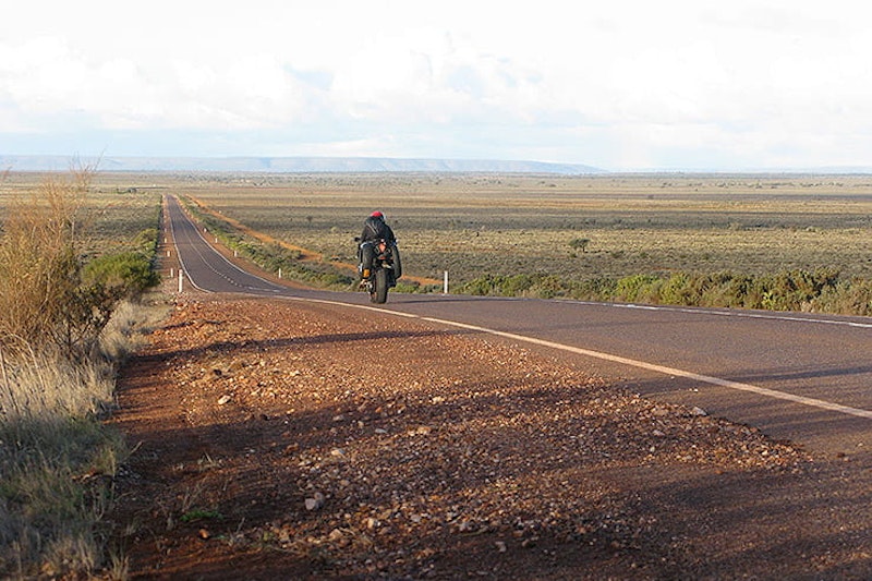 Around the world lap record holder, Nick Sanders, choses his favourite ten roads to ride on and there’s Google Maps links too