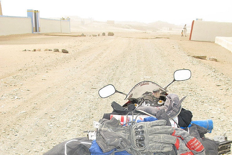 Around the world lap record holder, Nick Sanders, choses his favourite ten roads to ride on and there’s Google Maps links too