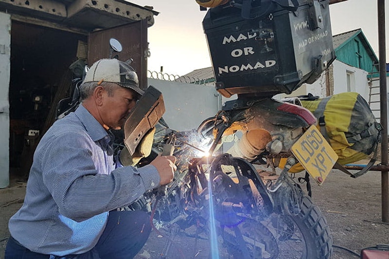 Mad or Nomad Travels - Part 1- Cheap Travel