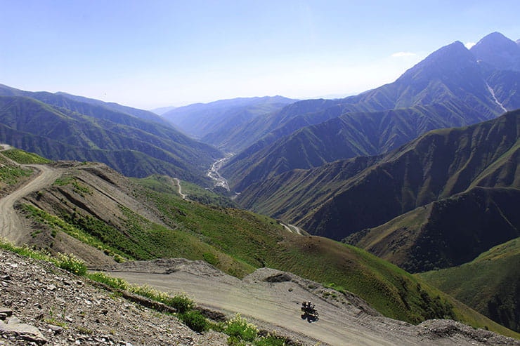 Should I travel solo, with a pillion or in a group?