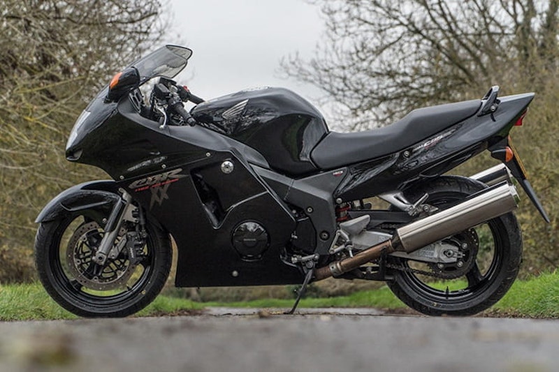 Honda CBR1100 XX Super Blackbird