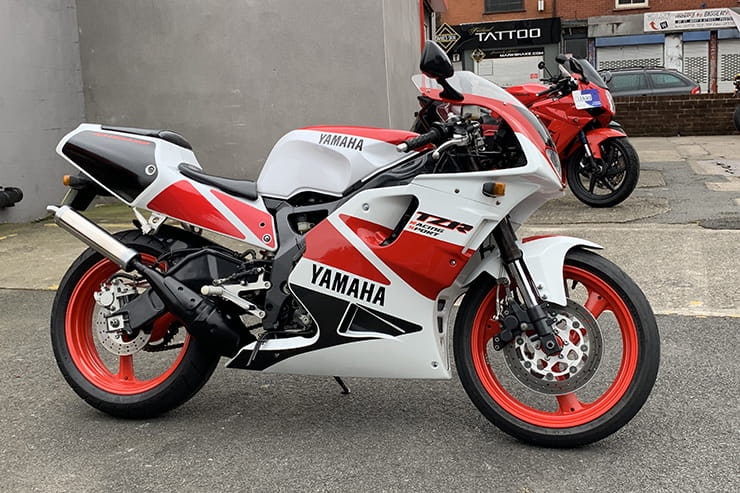 Classic bike review 1991 Yamaha TZR250R