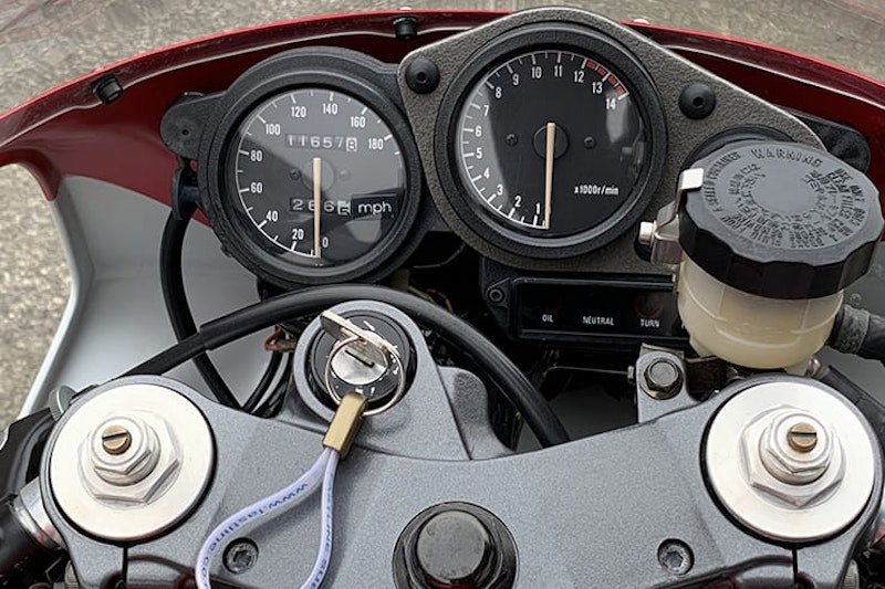 Classic bike review 1991 Yamaha TZR250R