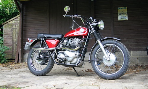Norton P11 Ranger 750 (1967) - Classic Review
