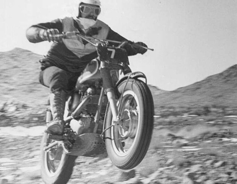 Full review of the 1967 Norton Ranger 750