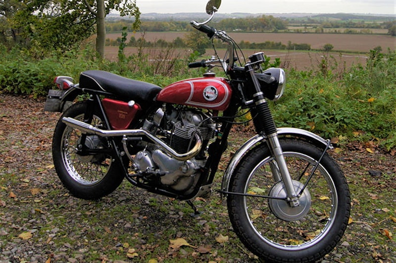 Full review of the 1967 Norton Ranger 750